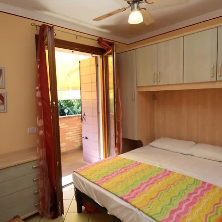 Sole E Mare * 罗索利纳马雷