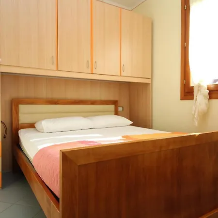 Sole E Mare 罗索利纳马雷